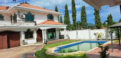 Why Invest in Phuket Real Estate in 2025