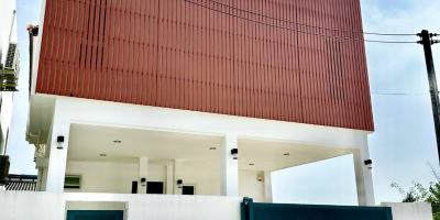 Charming Villa in Prime Location – Ready to Move In